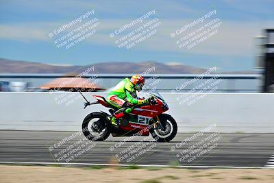 media/Mar-25-2024-Moto Forza (Mon) [[8d4319bd68]]/3-Intermediate Group/Session 4 (Front Straight Speed Pans)/